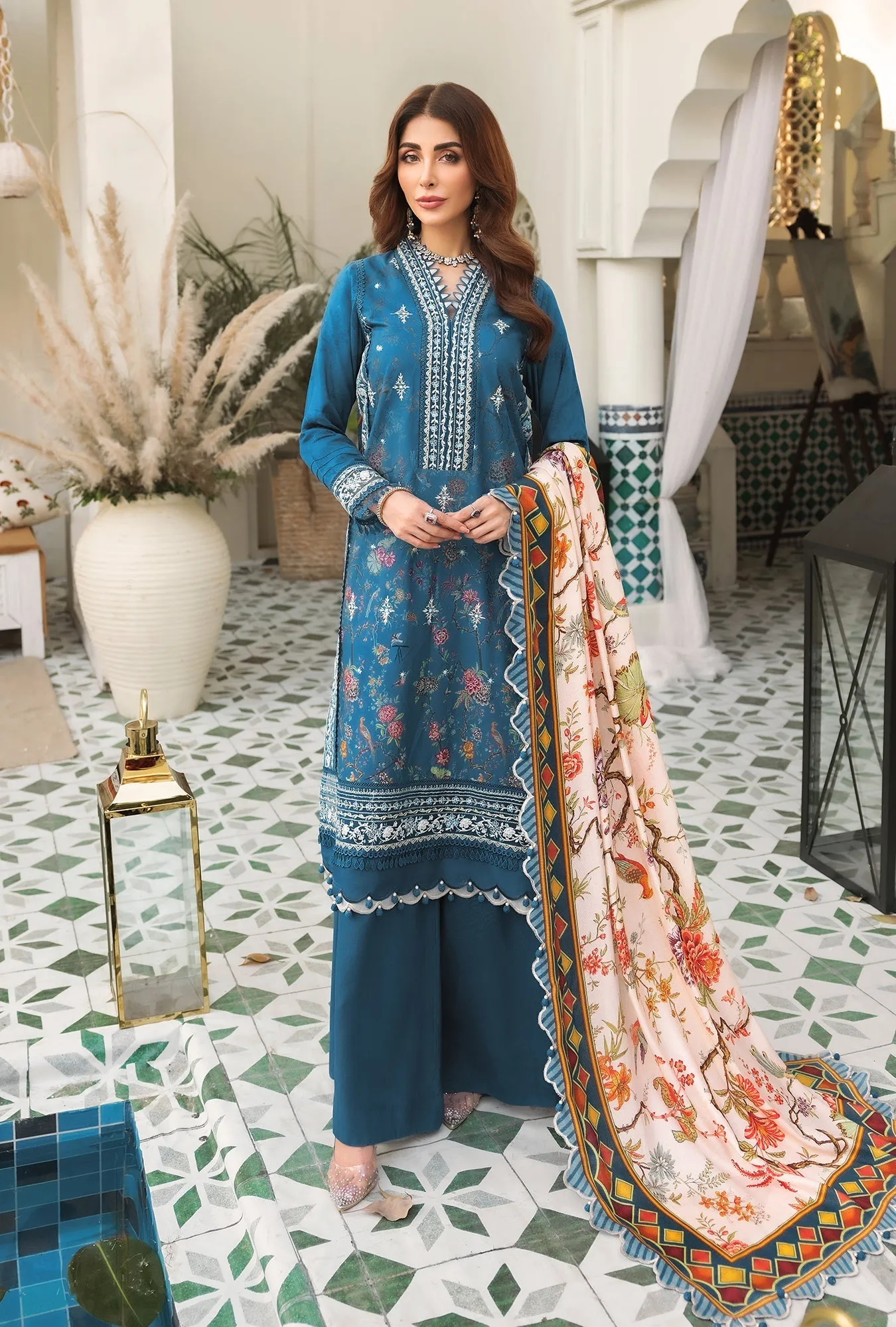 Noor by Saadia Asad Embroidered Prints Fall/Winter Woolen Shawl Collection – D7-A-LAUREL