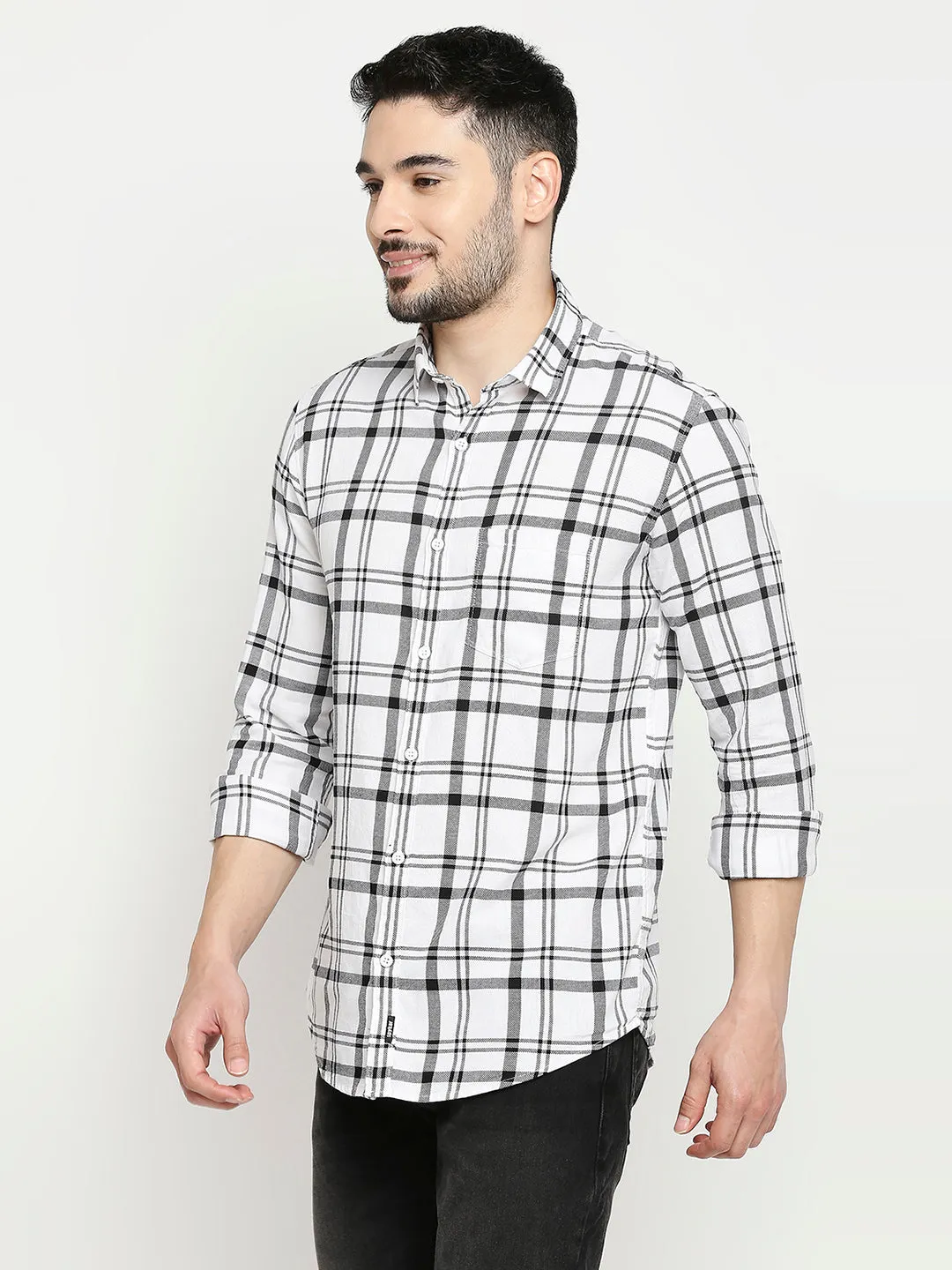 Spykar White Cotton Full Sleeve Checkered Shirt For Men